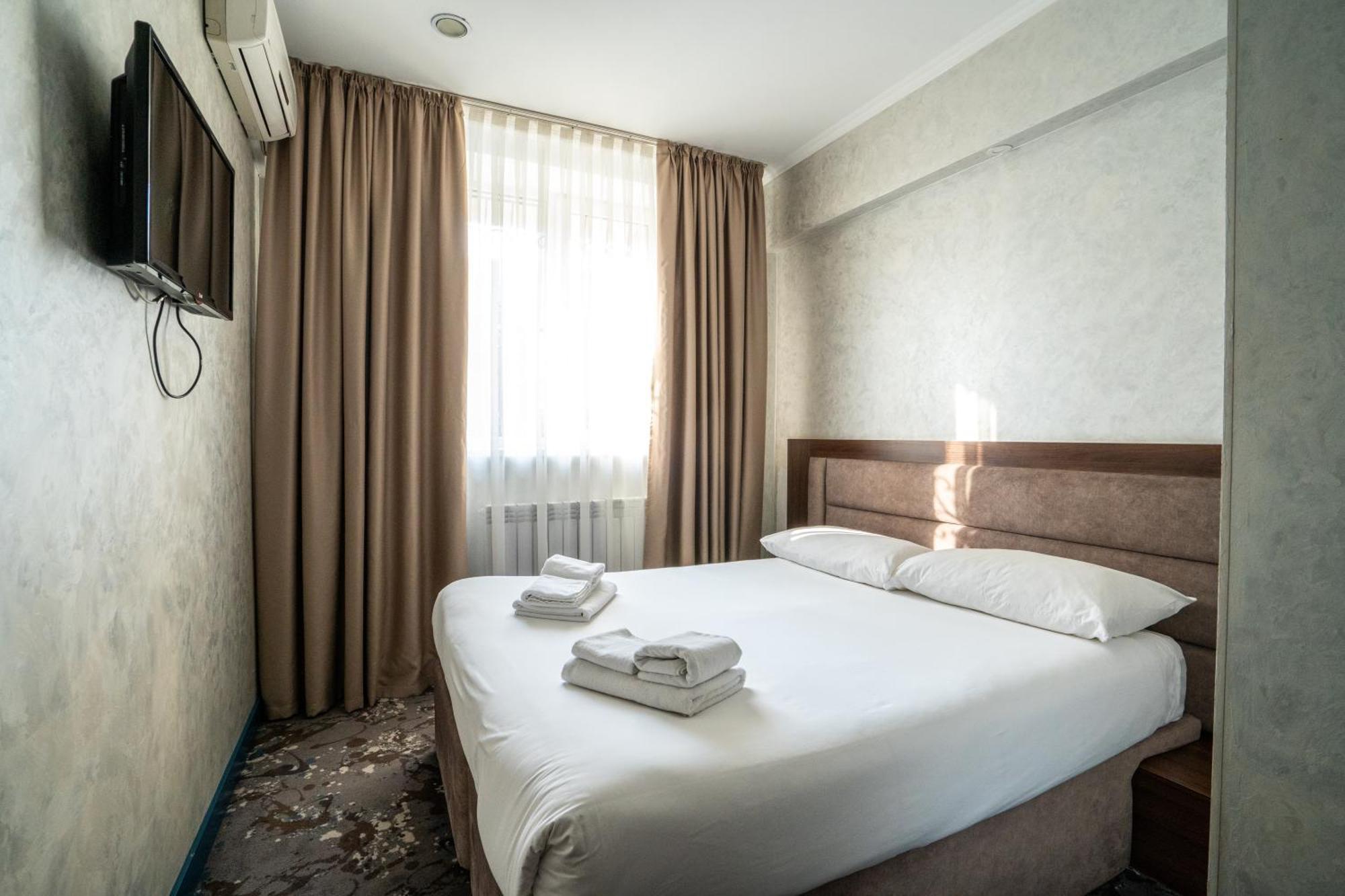 Mildom Express Hotel Almati Kültér fotó