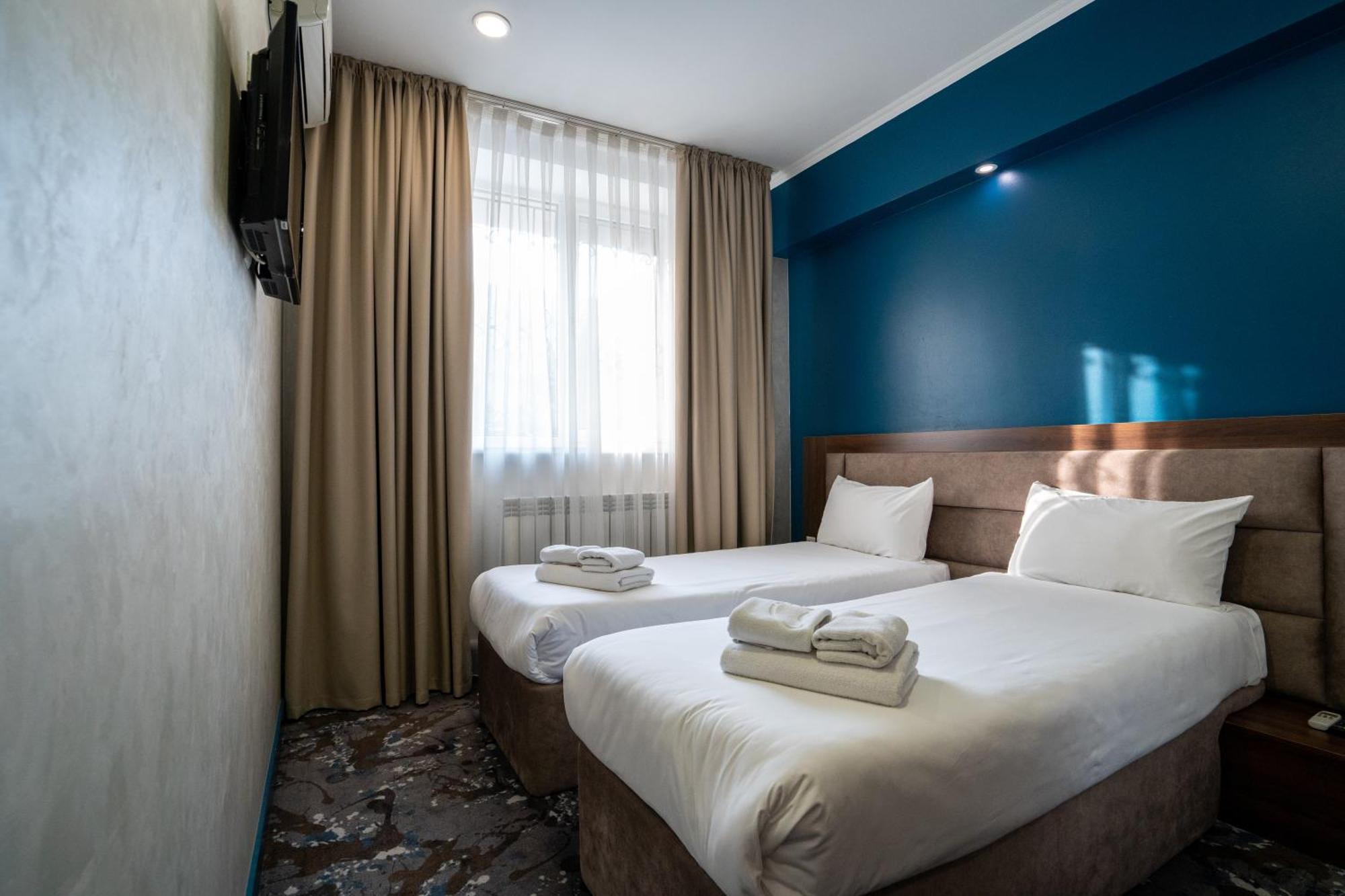 Mildom Express Hotel Almati Kültér fotó