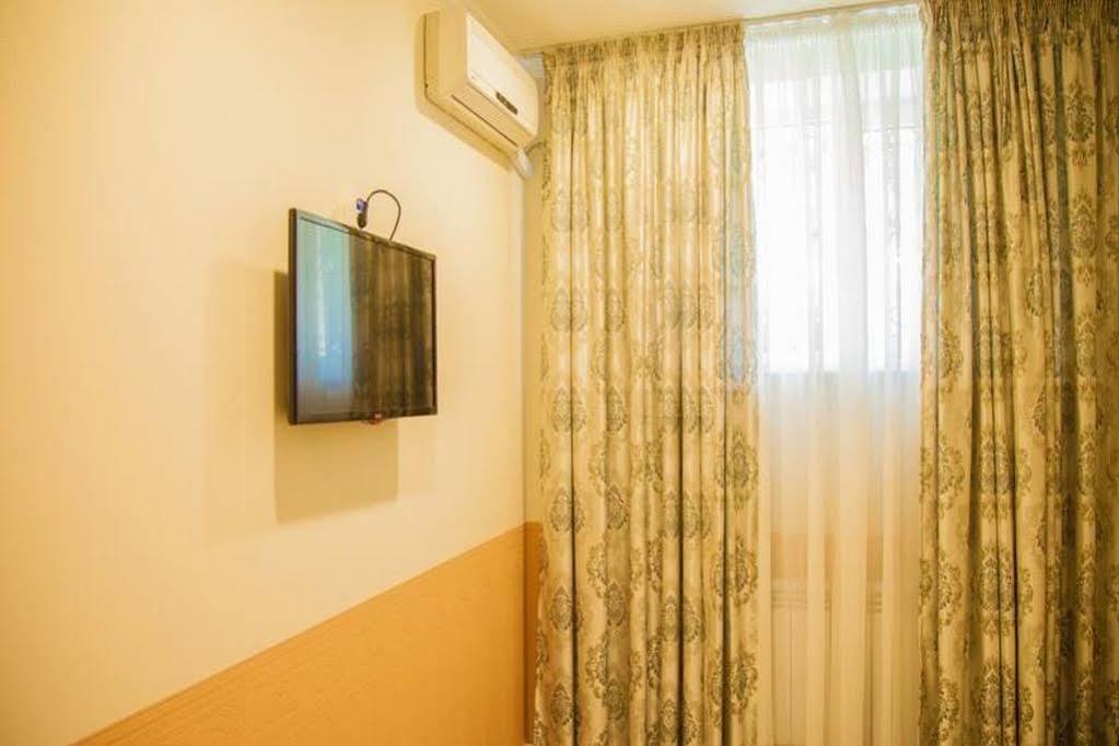 Mildom Express Hotel Almati Kültér fotó